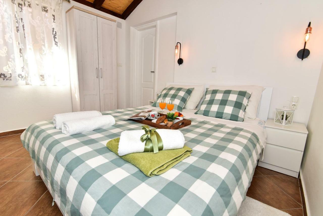 Apartman Mare Задар Екстер'єр фото
