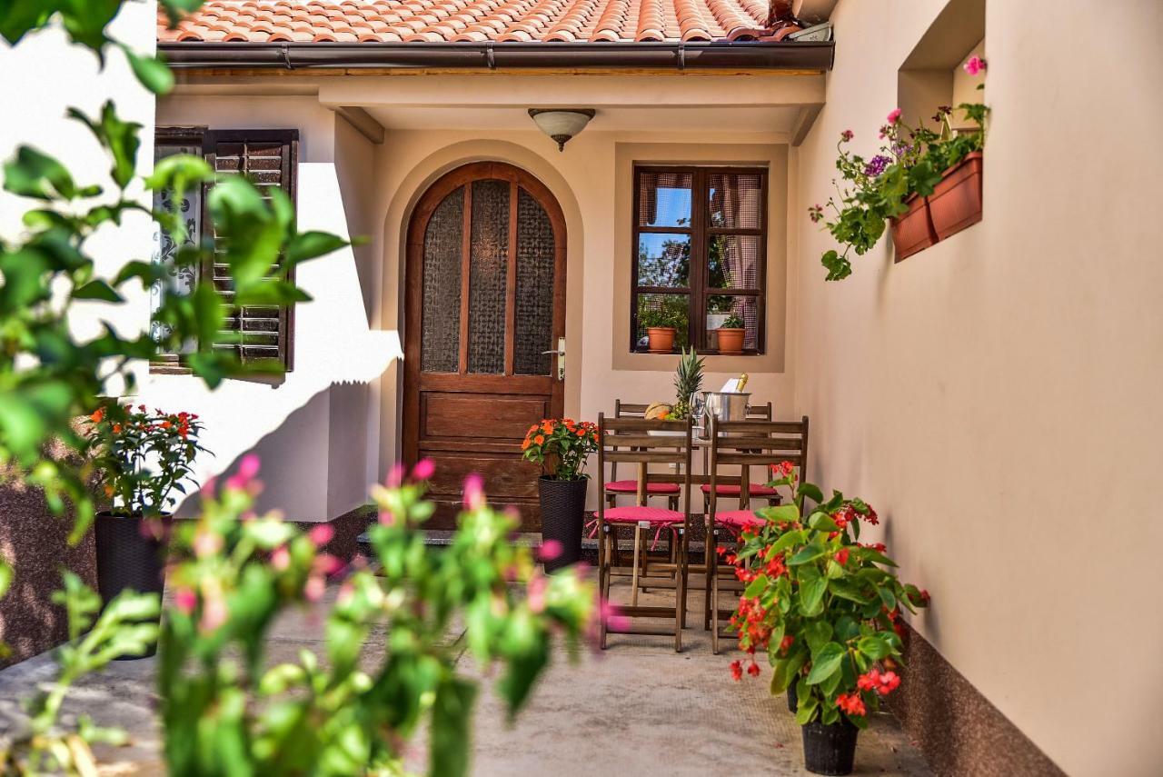 Apartman Mare Задар Екстер'єр фото